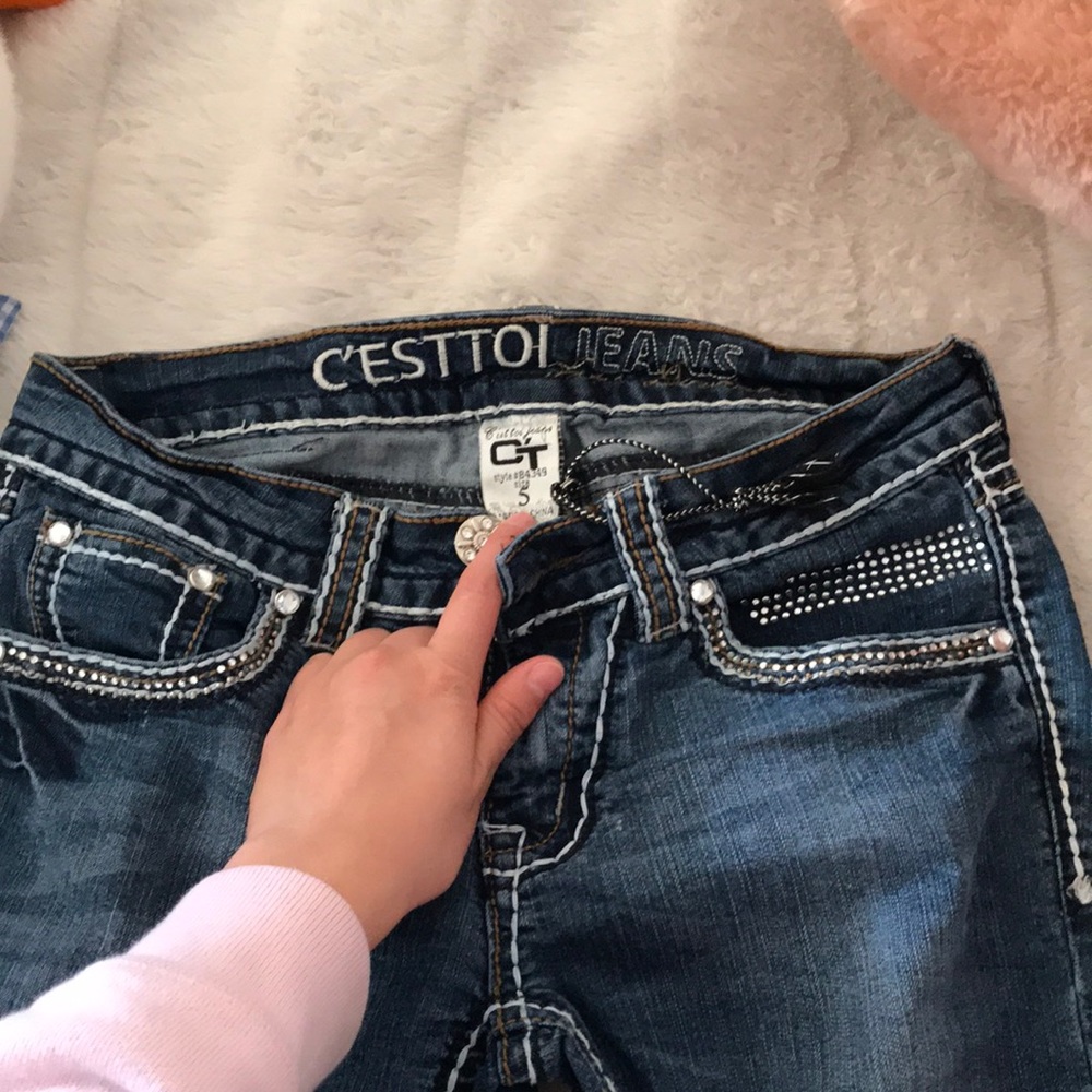 Jeans